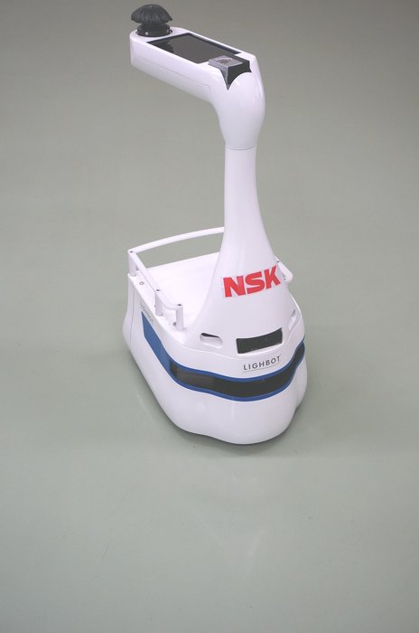 NSK’s LIGHBOT™ guide robot nearing release